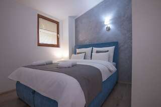 Апартаменты Apartments Grand Свети-Стефан Апартаменты с 1 спальней и балконом с видом на море-3